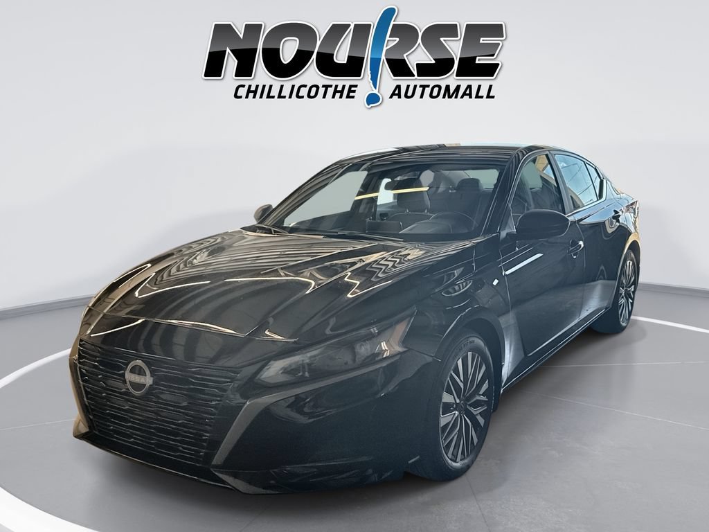 New 2026 Nissan Altima 2.5 SV FWD image 1