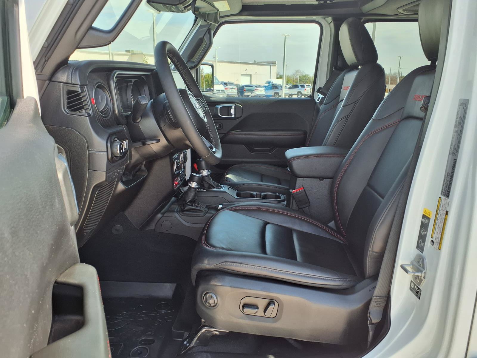 Used 2025 Jeep Gladiator Rubicon w/ Convenience Group AWD/4WD image 24