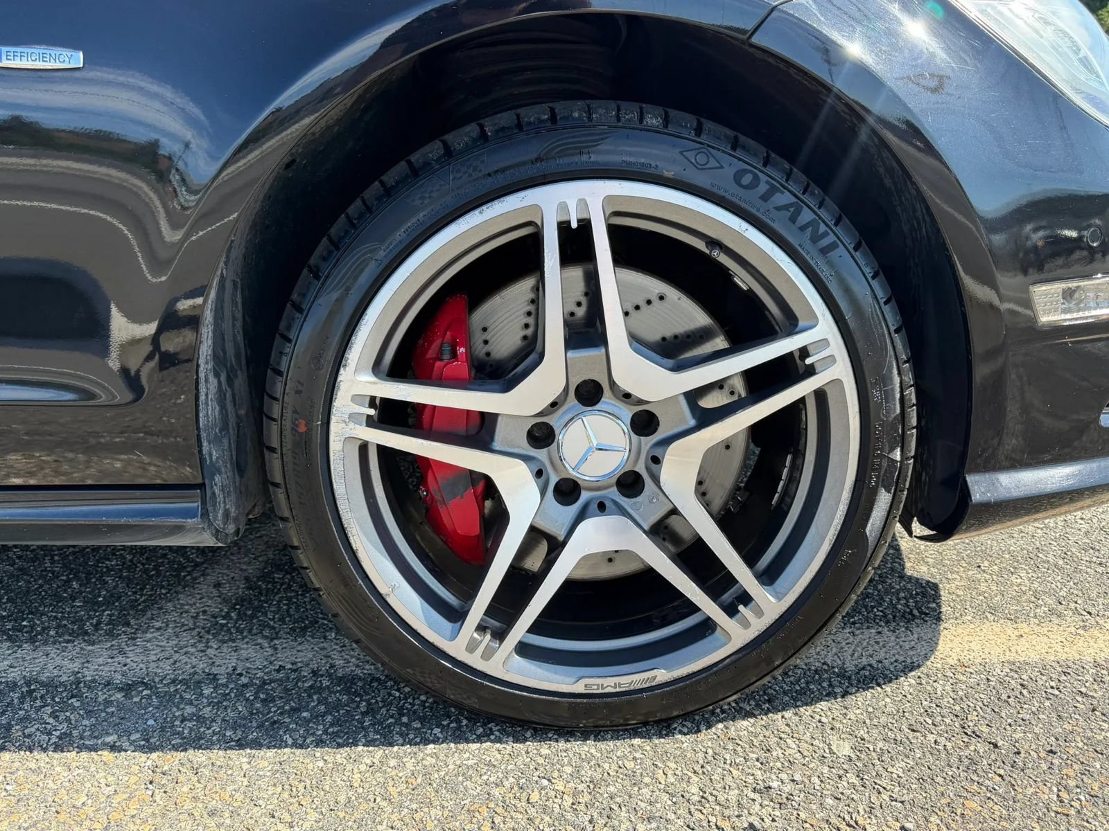 Used 2012 Mercedes-Benz CLS 550 4MATIC image 29