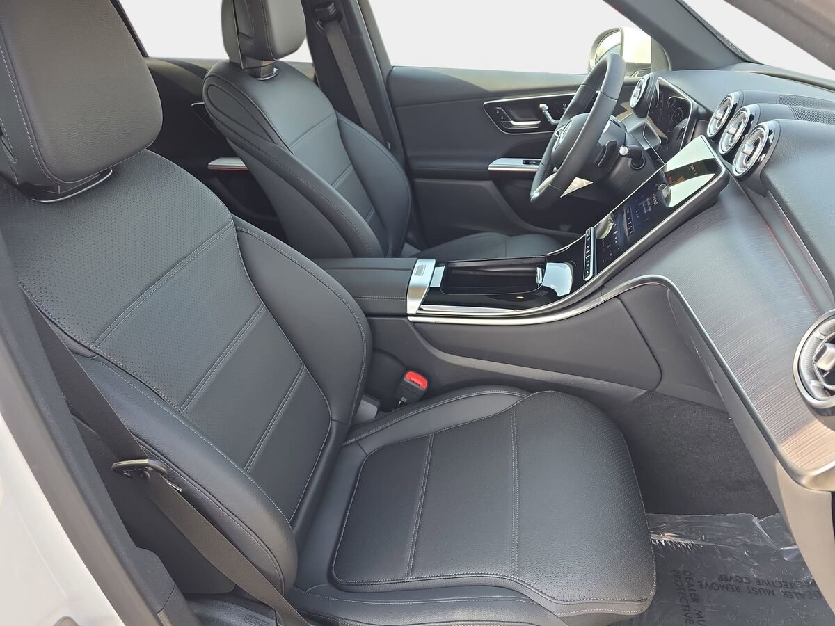 New 2026 Mercedes-Benz GLC 300 4MATIC image 10