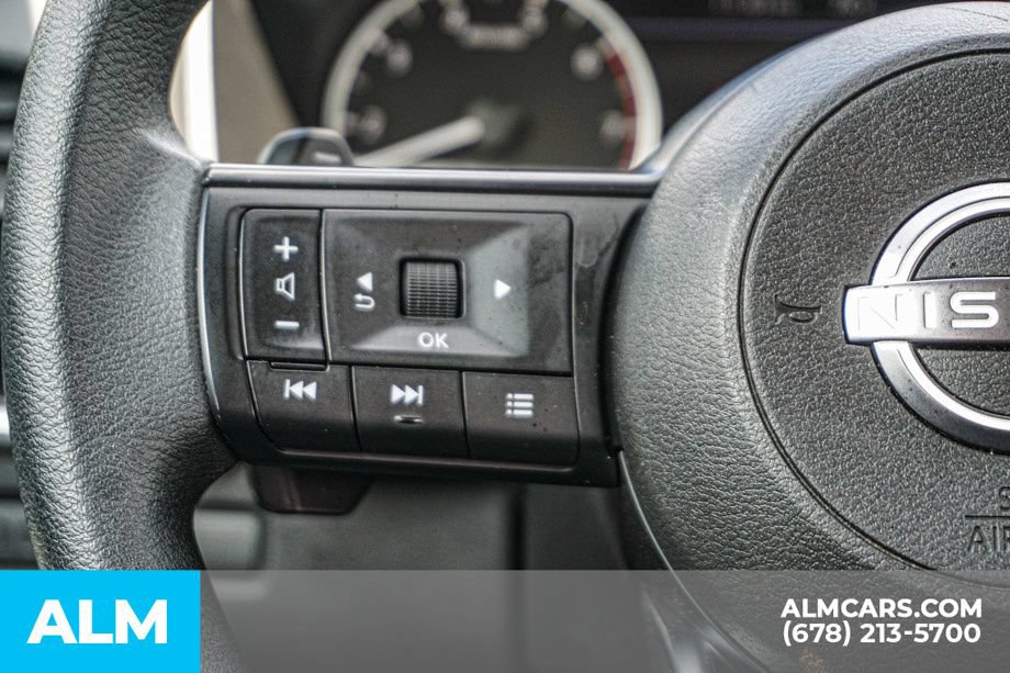 Used 2024 Nissan Rogue S AWD/4WD image 28
