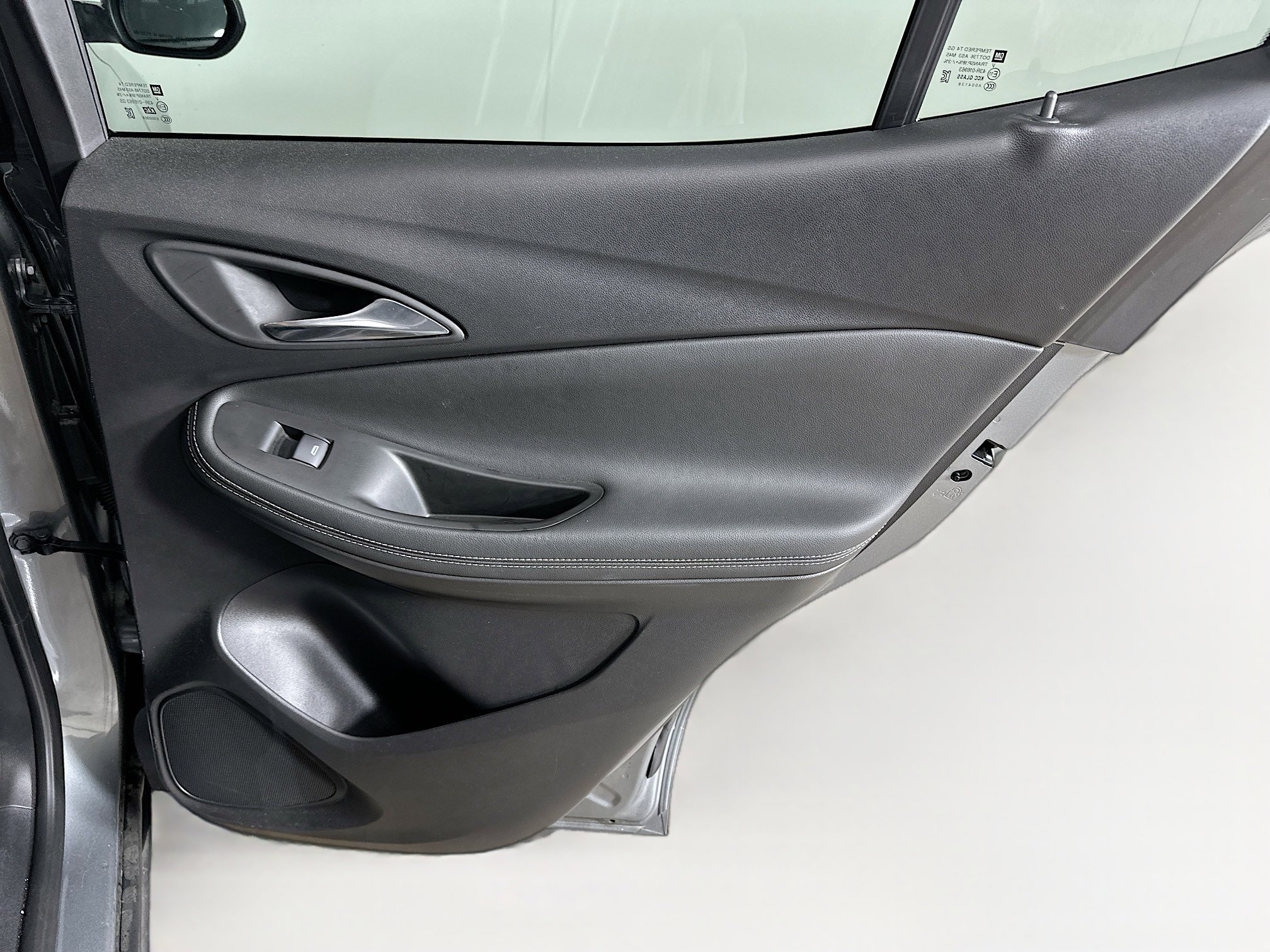 Used 2025 Buick Encore GX Preferred image 28