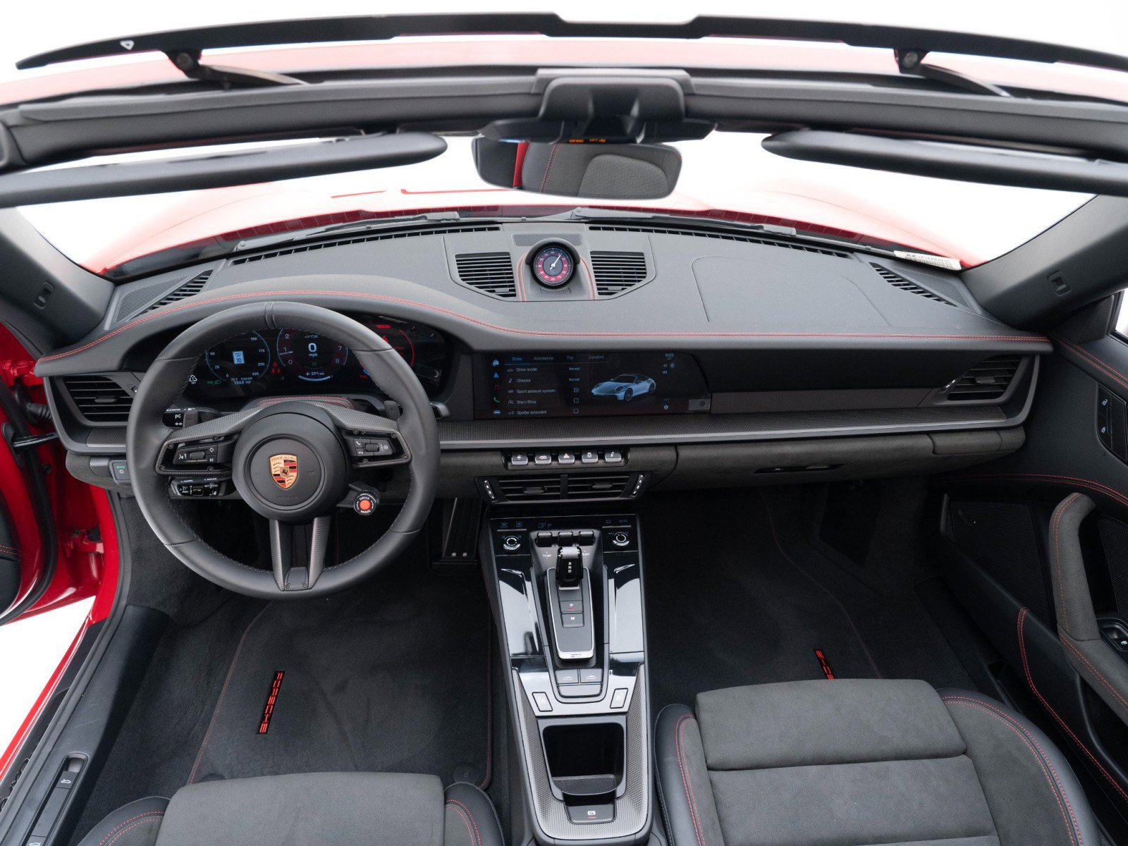 Certified 2025 Porsche 911 Targa 4 GTS image 33