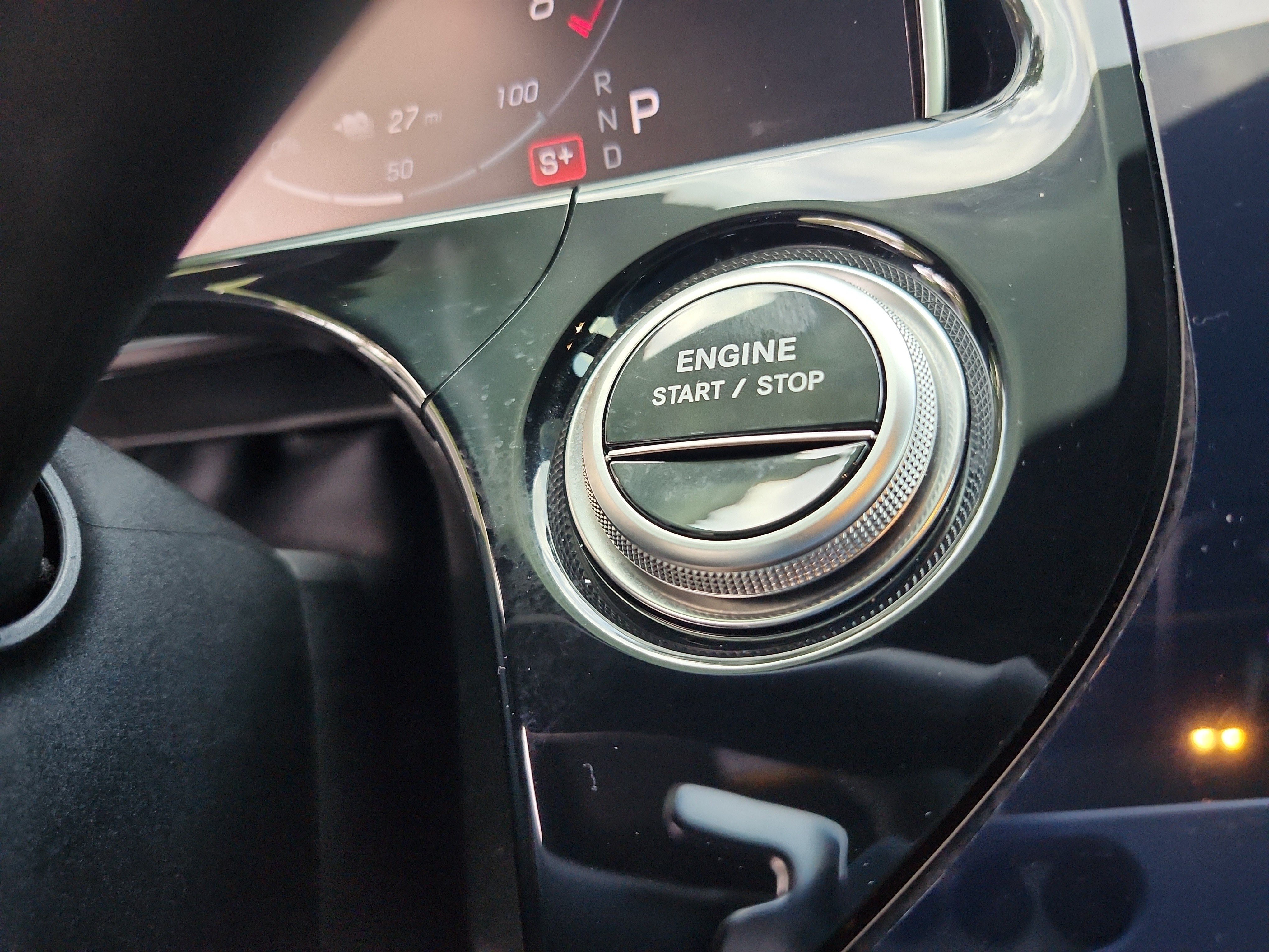 Used 2025 Mercedes-Benz E 53 AMG e 4MATIC Sedan image 32