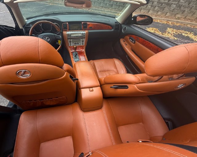 Used 2002 Lexus SC 430 Convertible RWD image 33