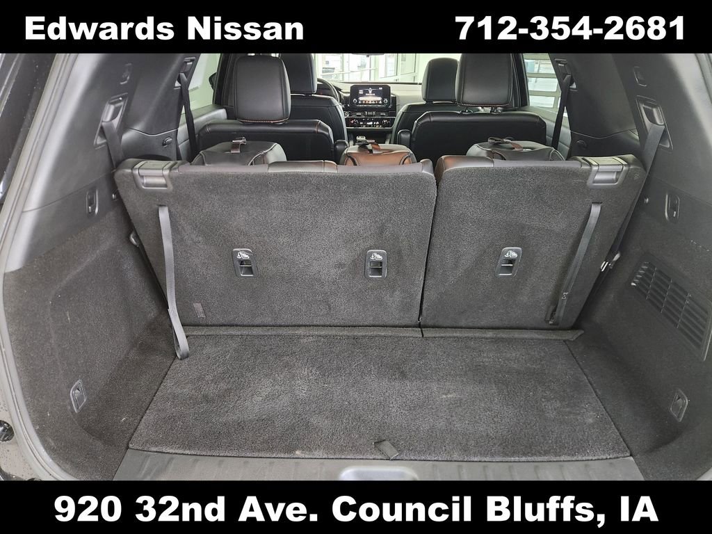 Used 2024 Nissan Pathfinder Rock Creek image 11