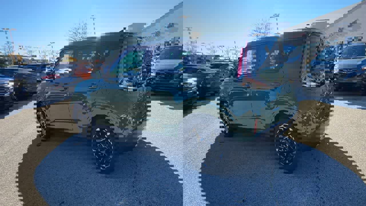 Used 2023 Kia Soul EX image 6