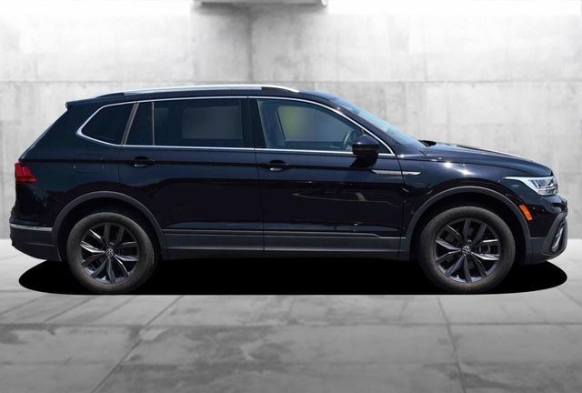 Certified 2023 Volkswagen Tiguan SE w/ Panoramic Sunroof Package AWD/4WD image 5