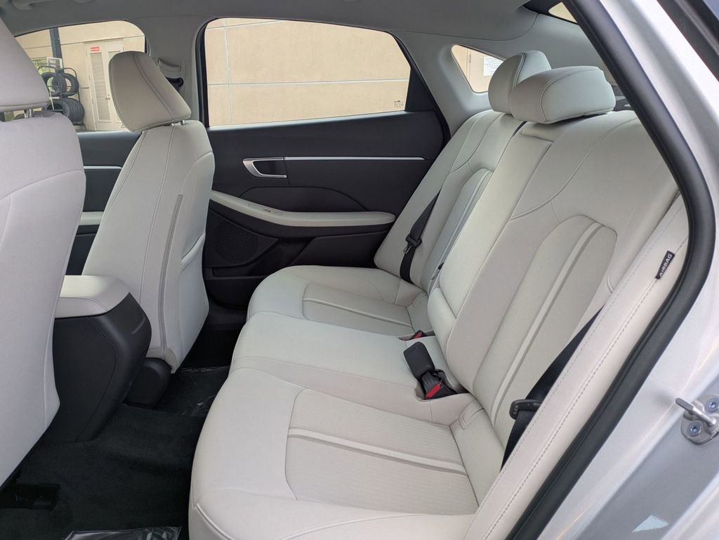 New 2025 Hyundai Sonata SEL image 30