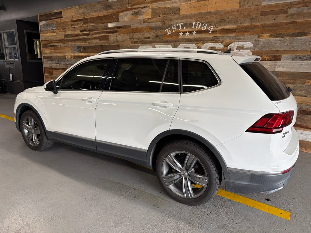 Used 2020 Volkswagen Tiguan SEL FWD image 6