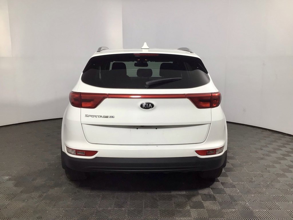 Used 2017 Kia Sportage LX w/ LX Popular Package image 9
