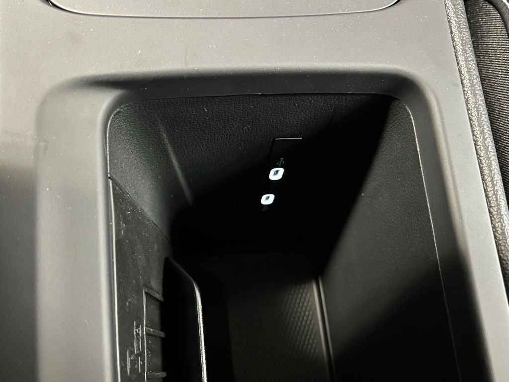 New 2026 Volkswagen Tiguan SE AWD/4WD image 15