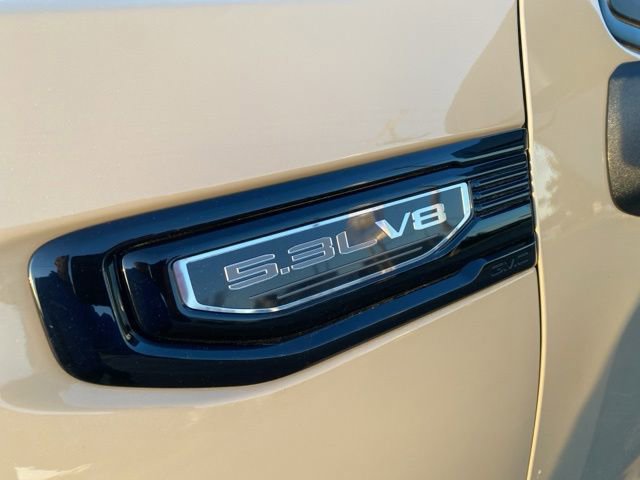 Used 2022 GMC Sierra 1500 Elevation w/ X31 Off-Road Package AWD/4WD image 7