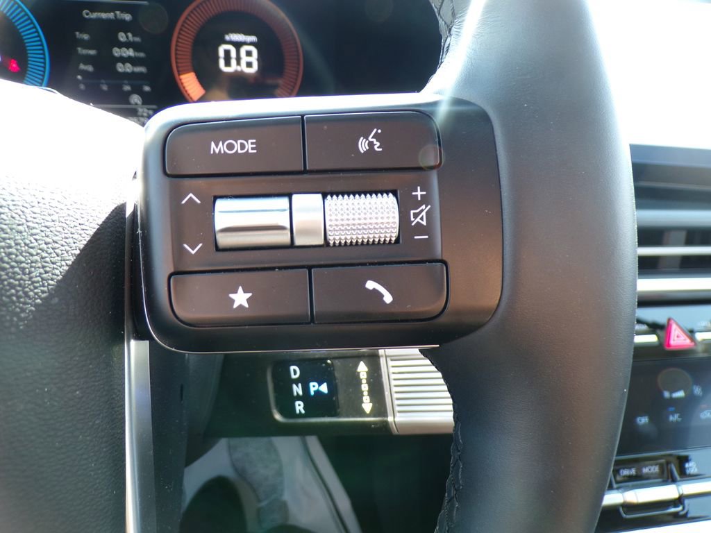 Certified 2025 Hyundai Santa Fe XRT AWD/4WD image 24
