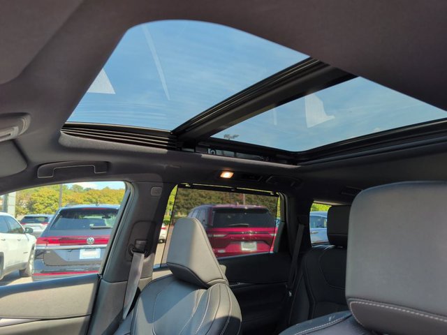 Certified 2025 INFINITI QX60 Luxe w/ Black Edition FWD image 27