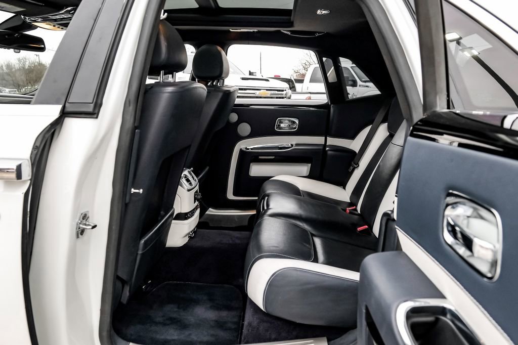 Used 2019 Rolls-Royce Ghost image 55