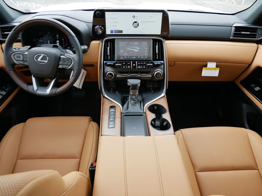 New 2026 Lexus LX 600 4WD w/ Luxury Package image 14