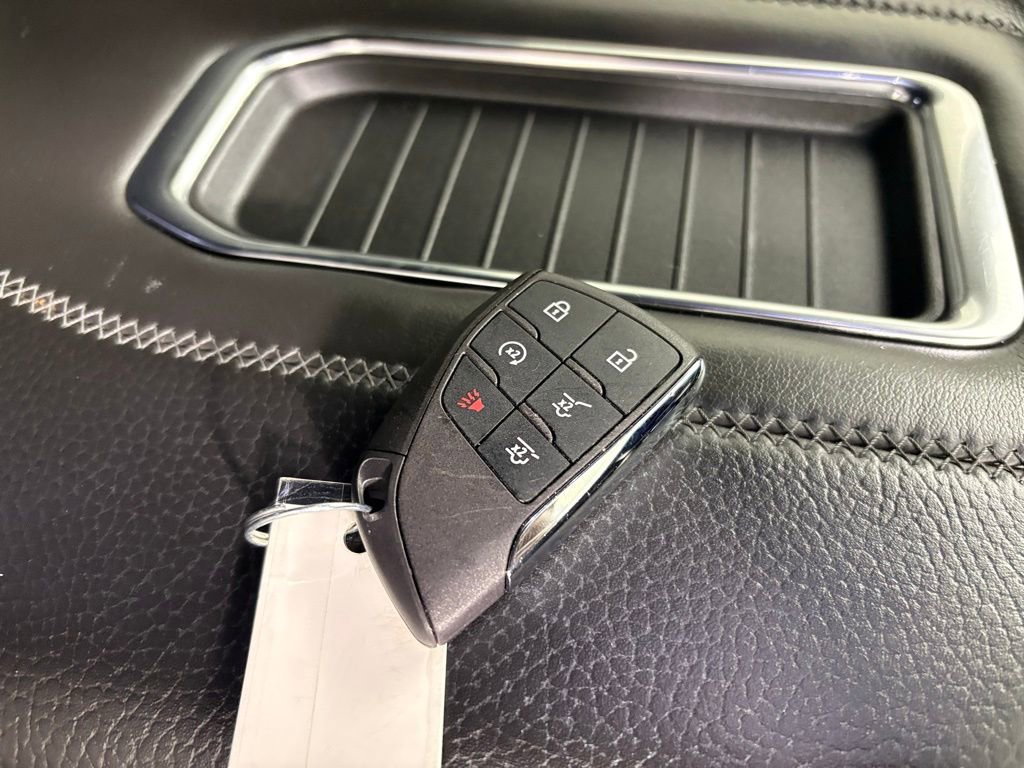 Used 2024 GMC Yukon Denali RWD image 47