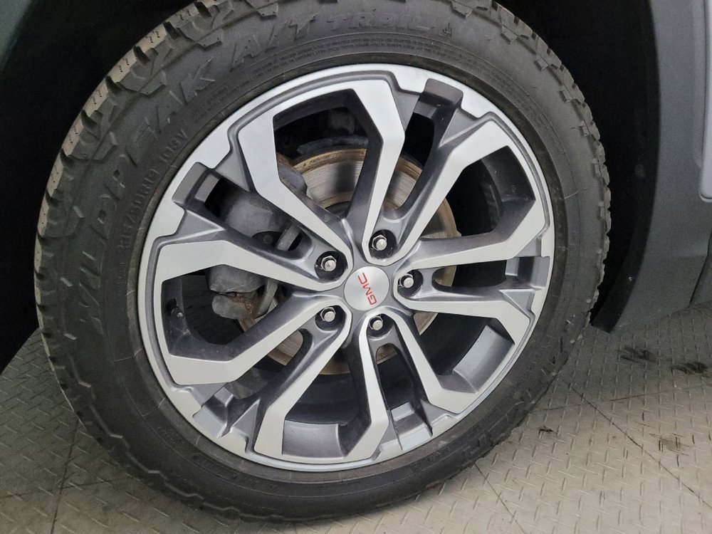 Used 2020 GMC Terrain SLT w/ Preferred Package AWD/4WD image 31
