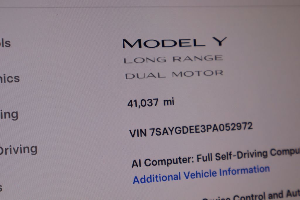 Used 2023 Tesla Model Y Long Range AWD/4WD image 42