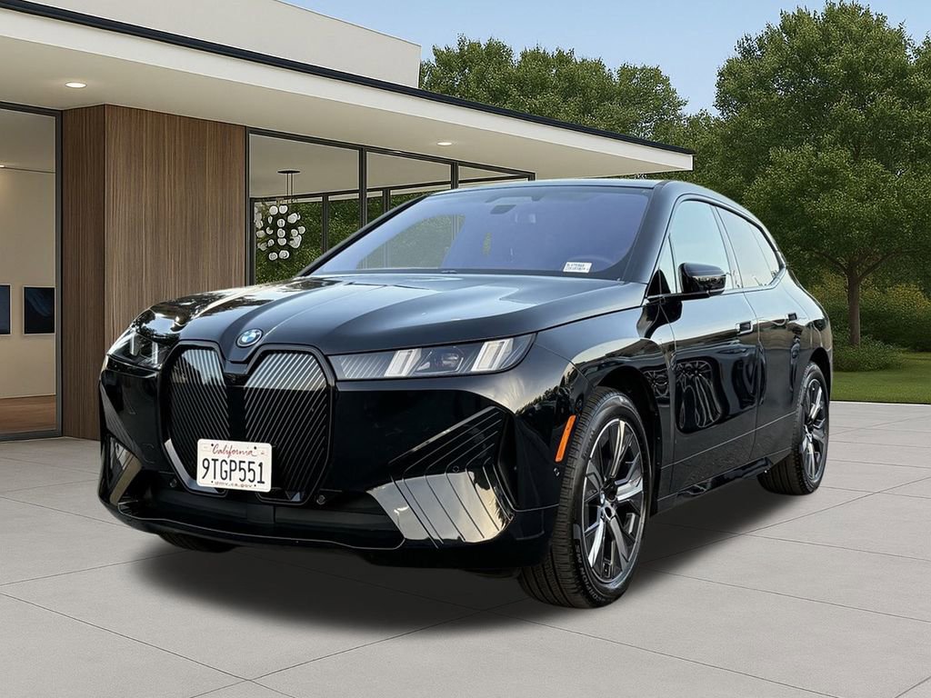 Used 2026 BMW iX xDrive45 image 2