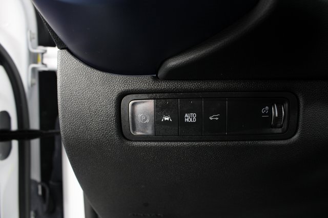 Used 2024 Chevrolet Equinox EV LT image 9