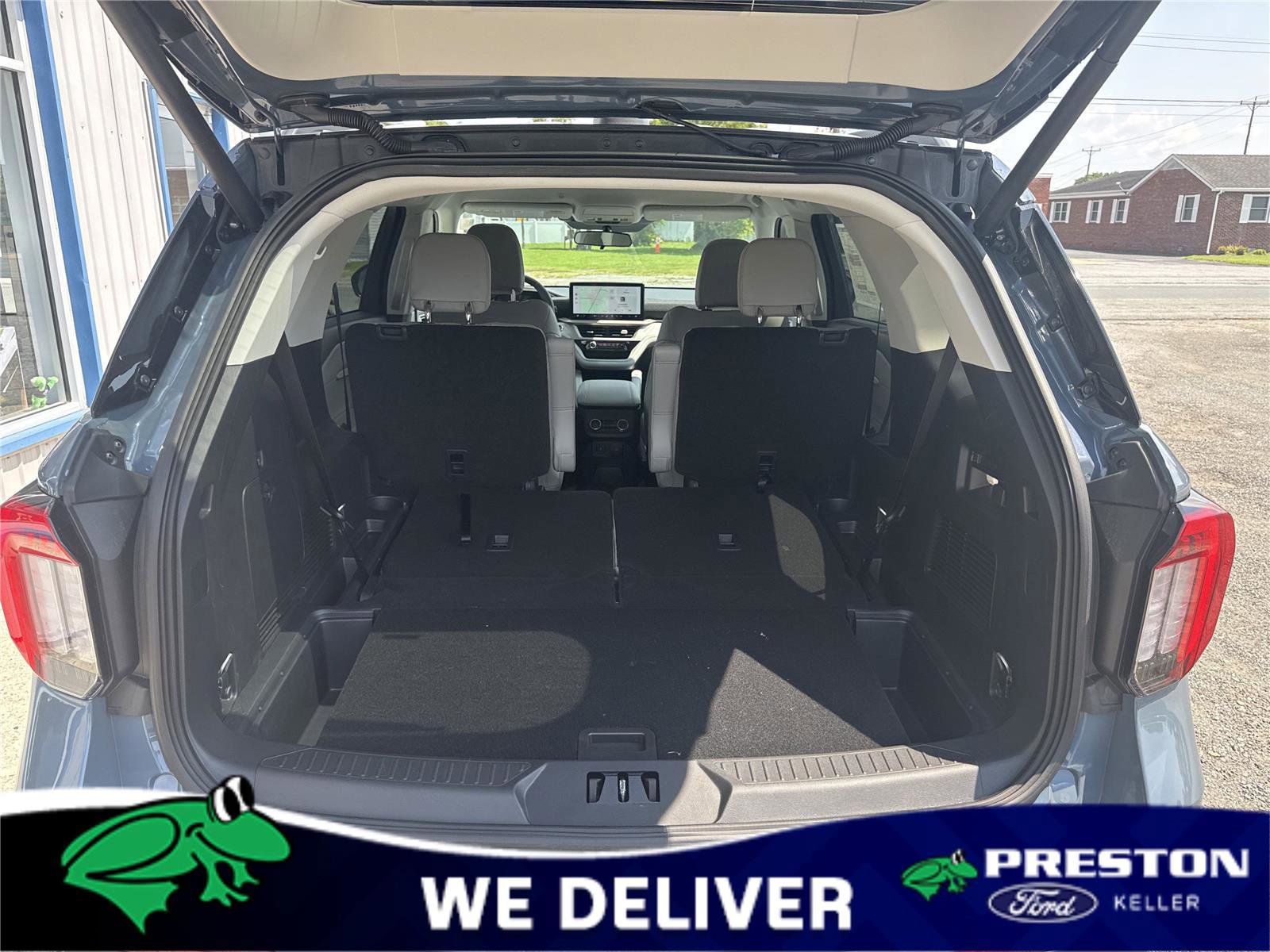 New 2025 Ford Explorer Active w/ Active Comfort Package image 27