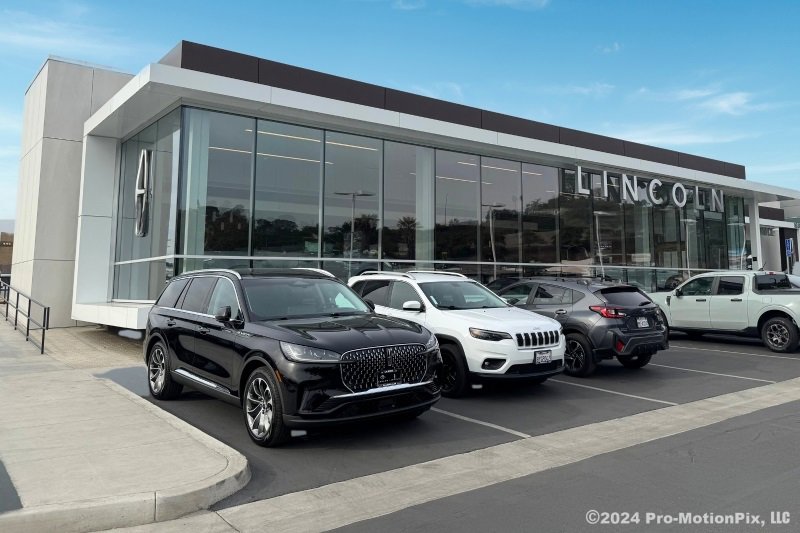 New 2025 Lincoln Aviator Reserve w/ Luxury Package image 30