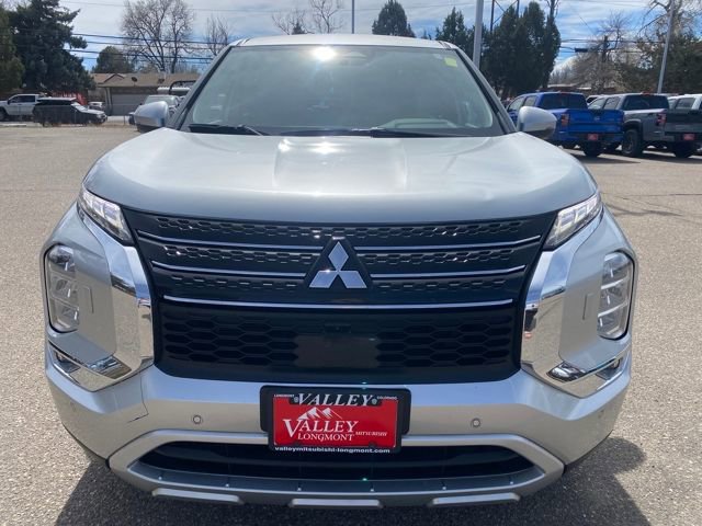 Used 2024 Mitsubishi Outlander SE image 9