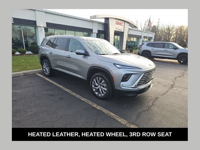 Used 2025 Buick Enclave Preferred FWD image 1