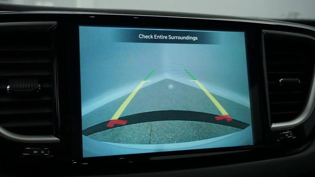 New 2026 Chrysler Voyager LX image 37