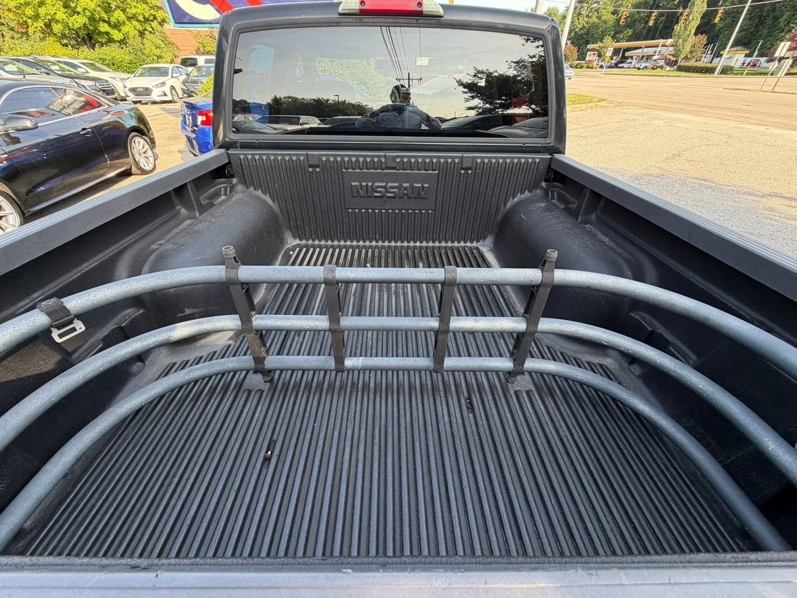 Used 2003 Nissan Frontier XE AWD/4WD image 21