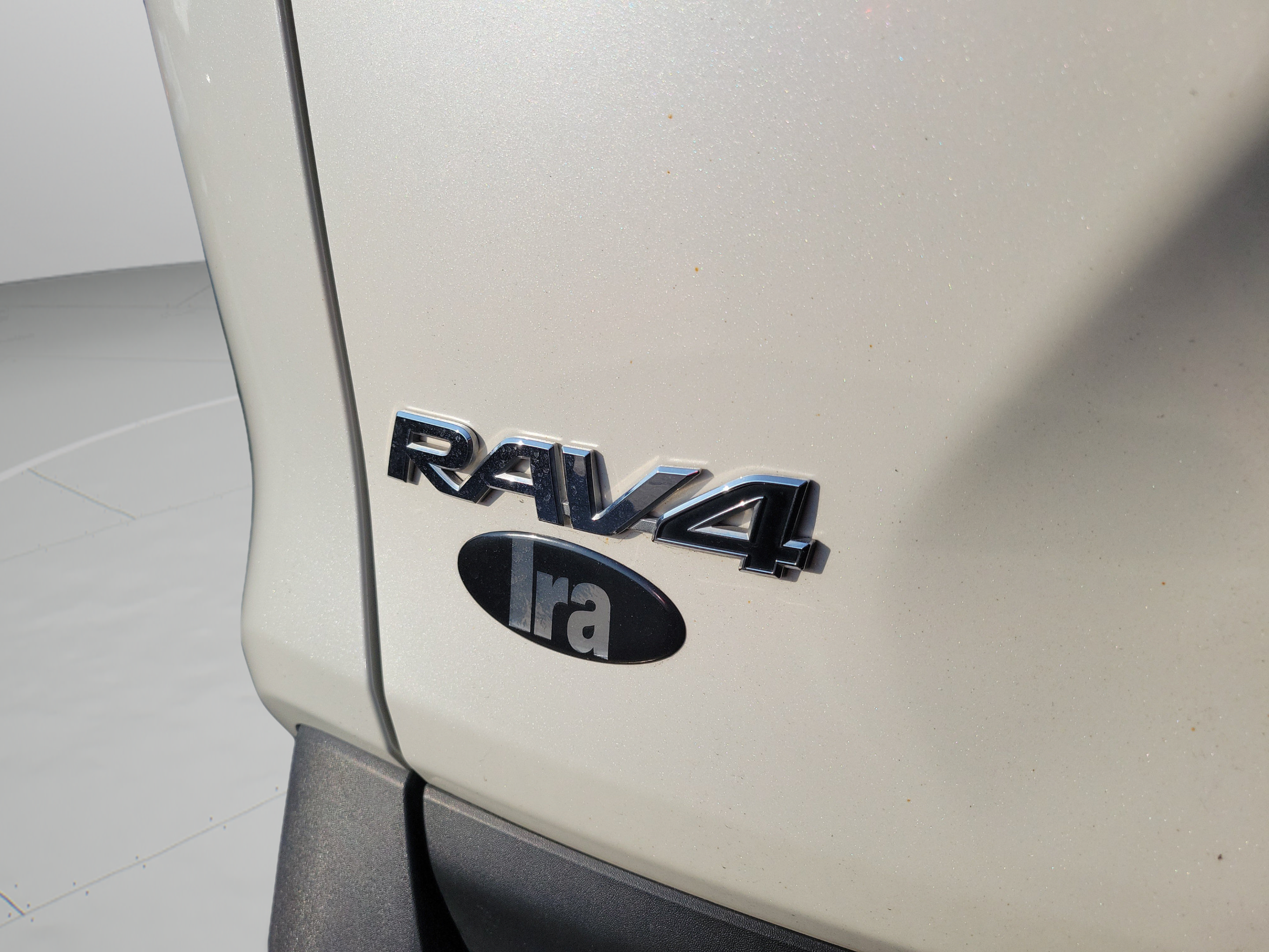 Used 2019 Toyota RAV4 Limited w/ Limited Grade Weather Package AWD/4WD image 22