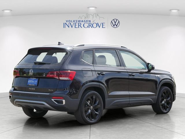 Certified 2023 Volkswagen Taos SE w/ Panoramic Sunroof Package AWD/4WD image 7
