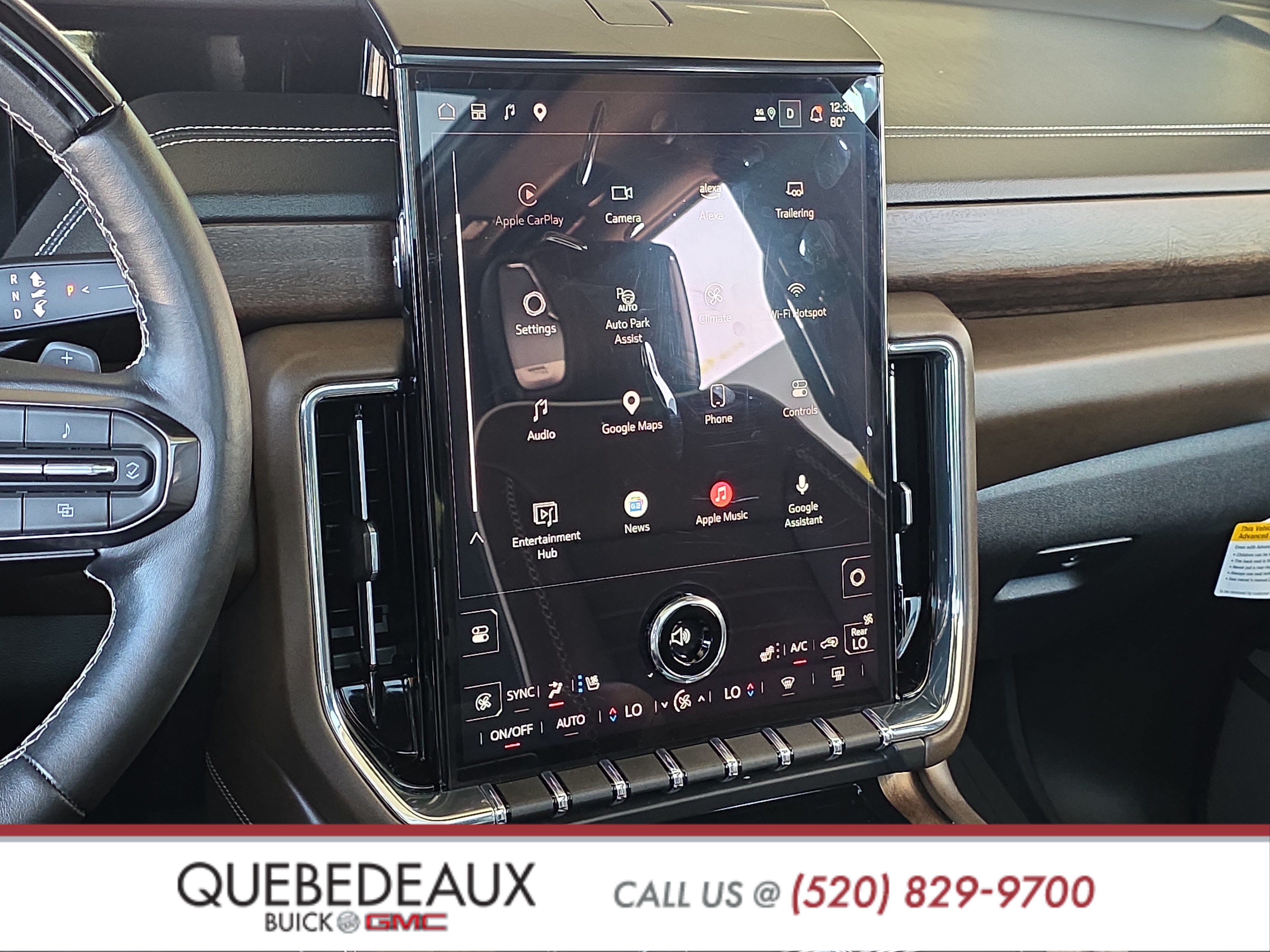 Used 2025 GMC Yukon Denali Ultimate AWD/4WD image 19