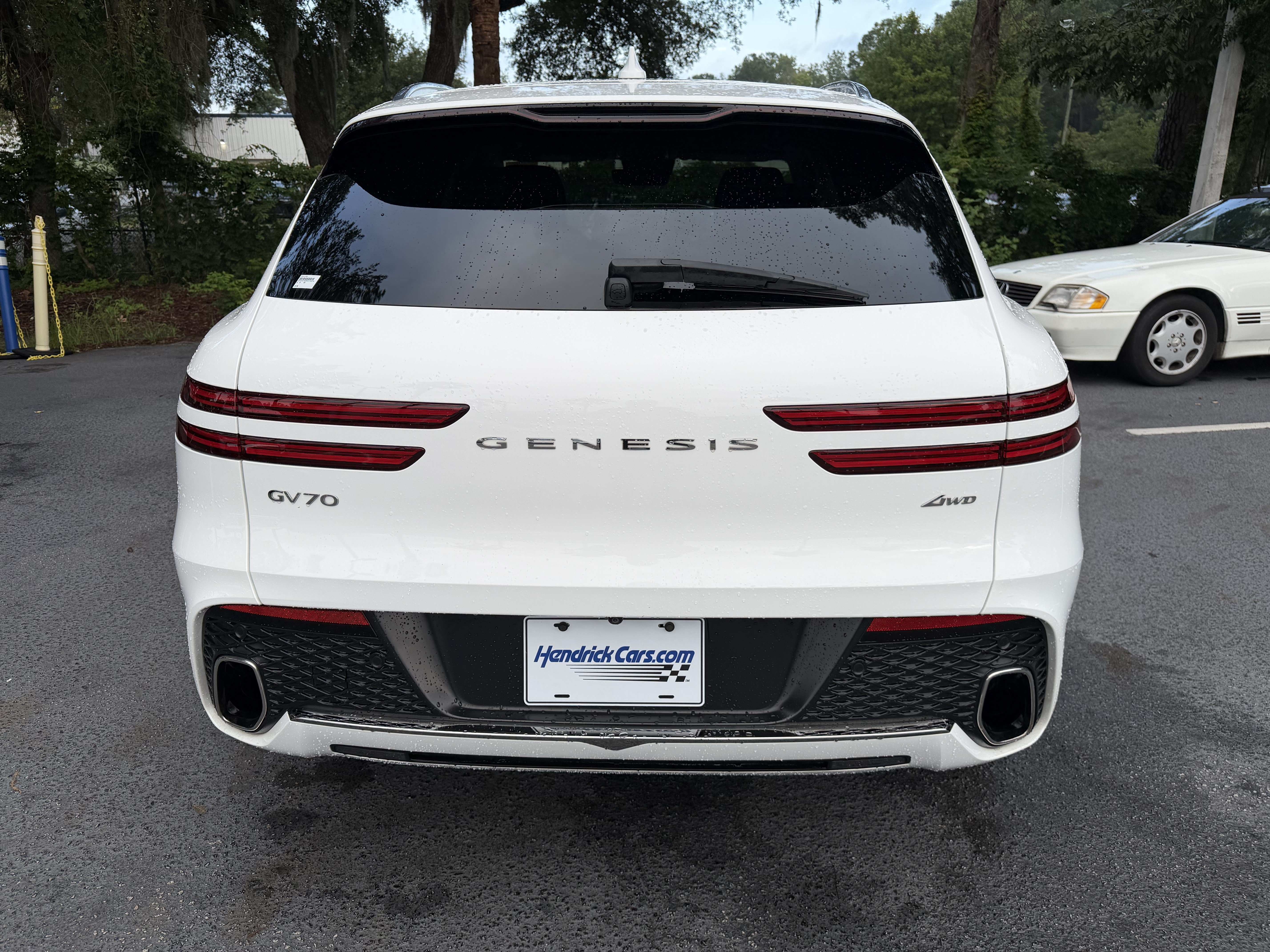 Used 2023 Genesis GV70 2.5T w/ Select Package AWD/4WD image 8