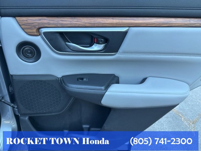 Used 2020 Honda CR-V Touring image 10