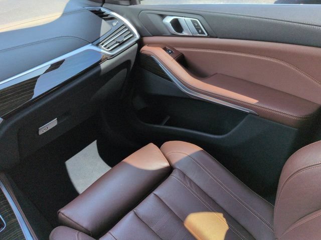 Used 2020 BMW X5 sDrive40i w/ Convenience Package RWD image 17