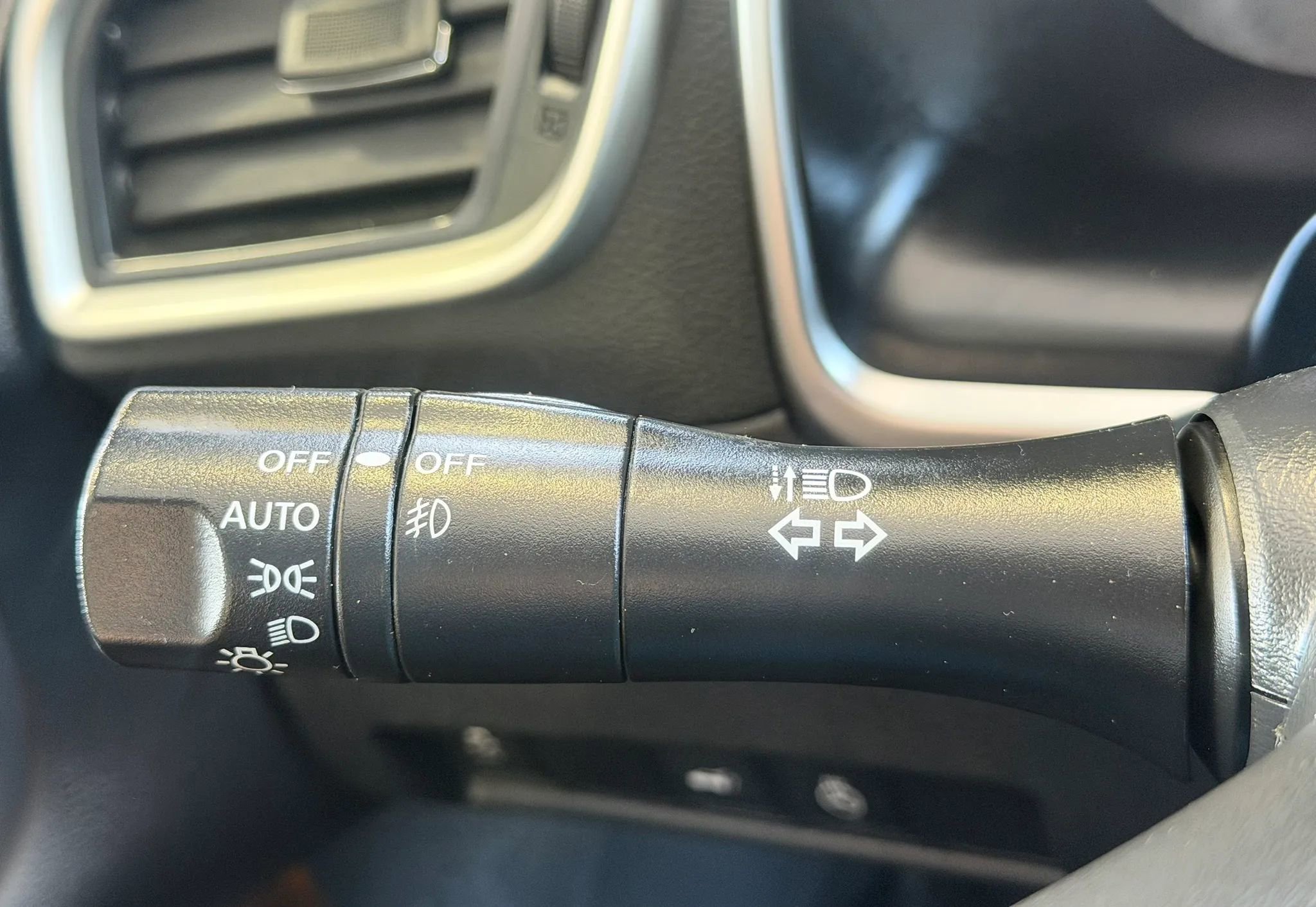 Used 2015 Nissan Murano Platinum FWD image 11