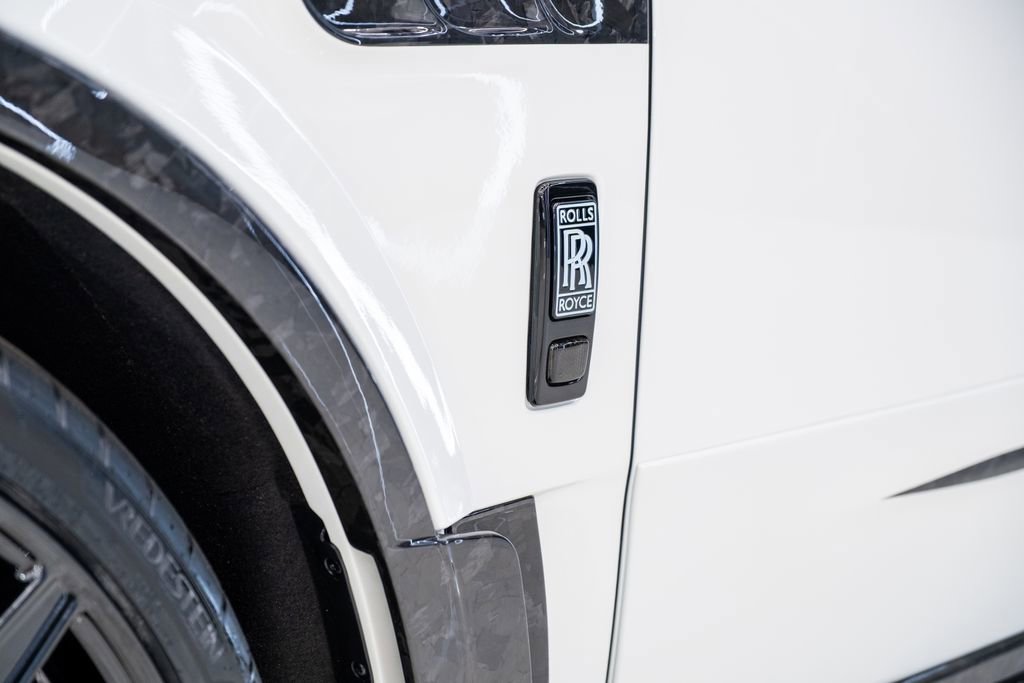 Used 2026 Rolls-Royce Cullinan AWD/4WD image 27