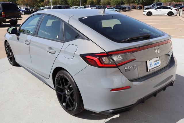 Used 2025 Honda Civic Sport image 6