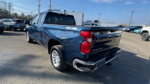 Used 2022 Chevrolet Silverado 1500 LT image 8