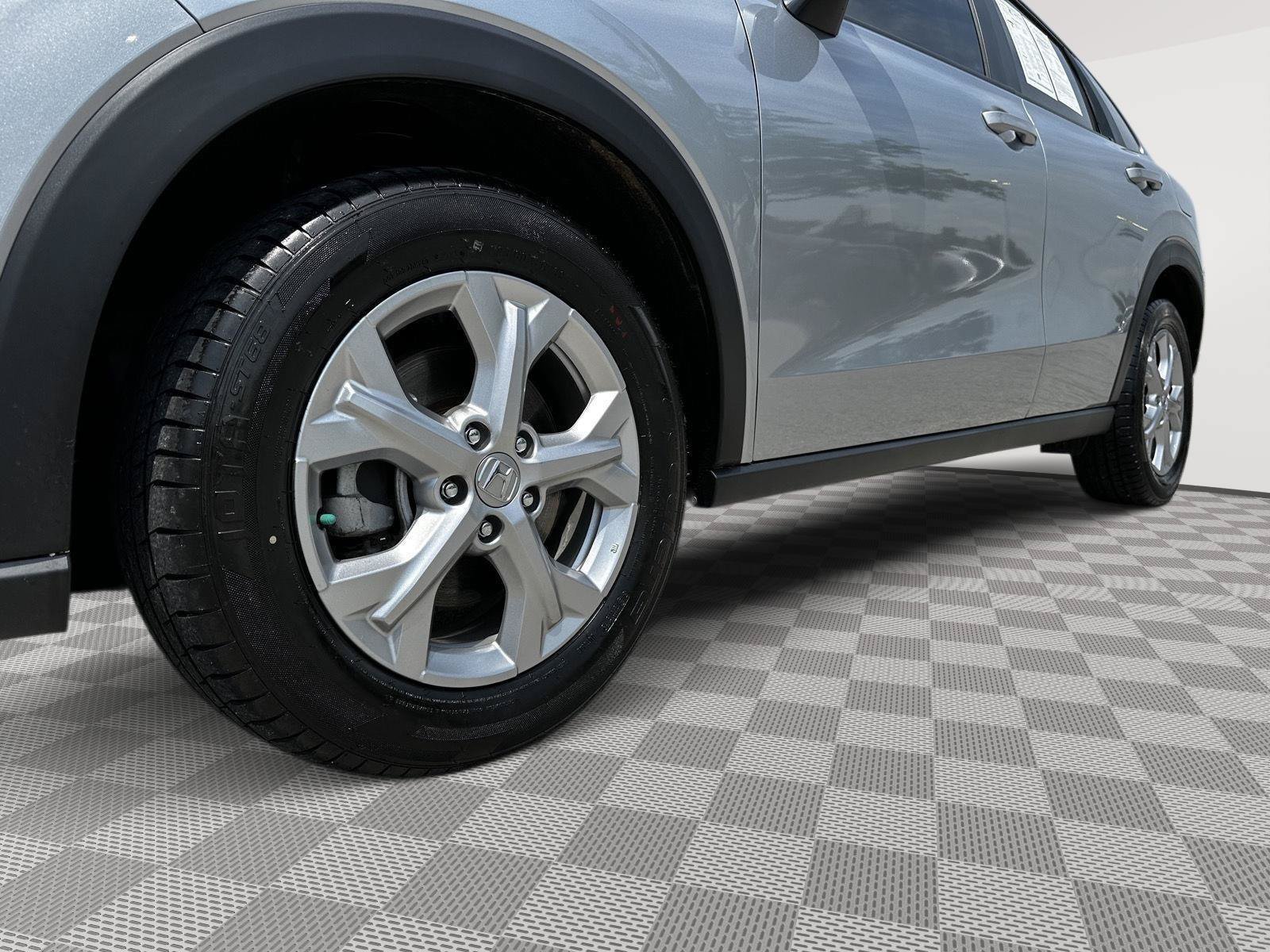 Certified 2024 Honda HR-V LX image 6