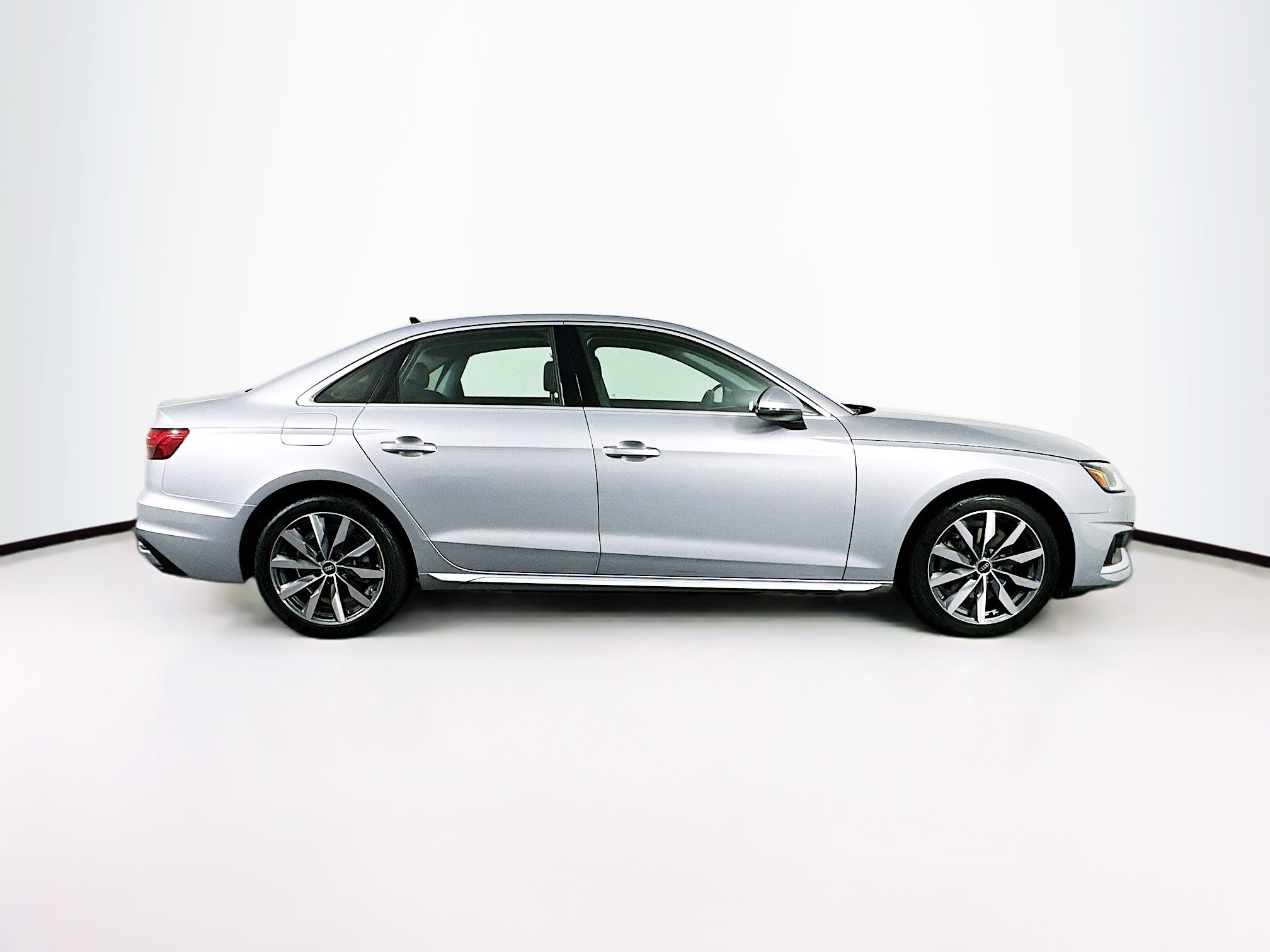 Used 2023 Audi A4 2.0T Premium w/ Convenience Package image 10
