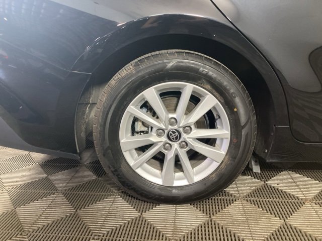 Used 2025 Toyota Camry LE image 16