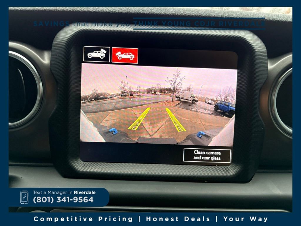 Used 2023 Jeep Wrangler Unlimited Rubicon 4xe image 31
