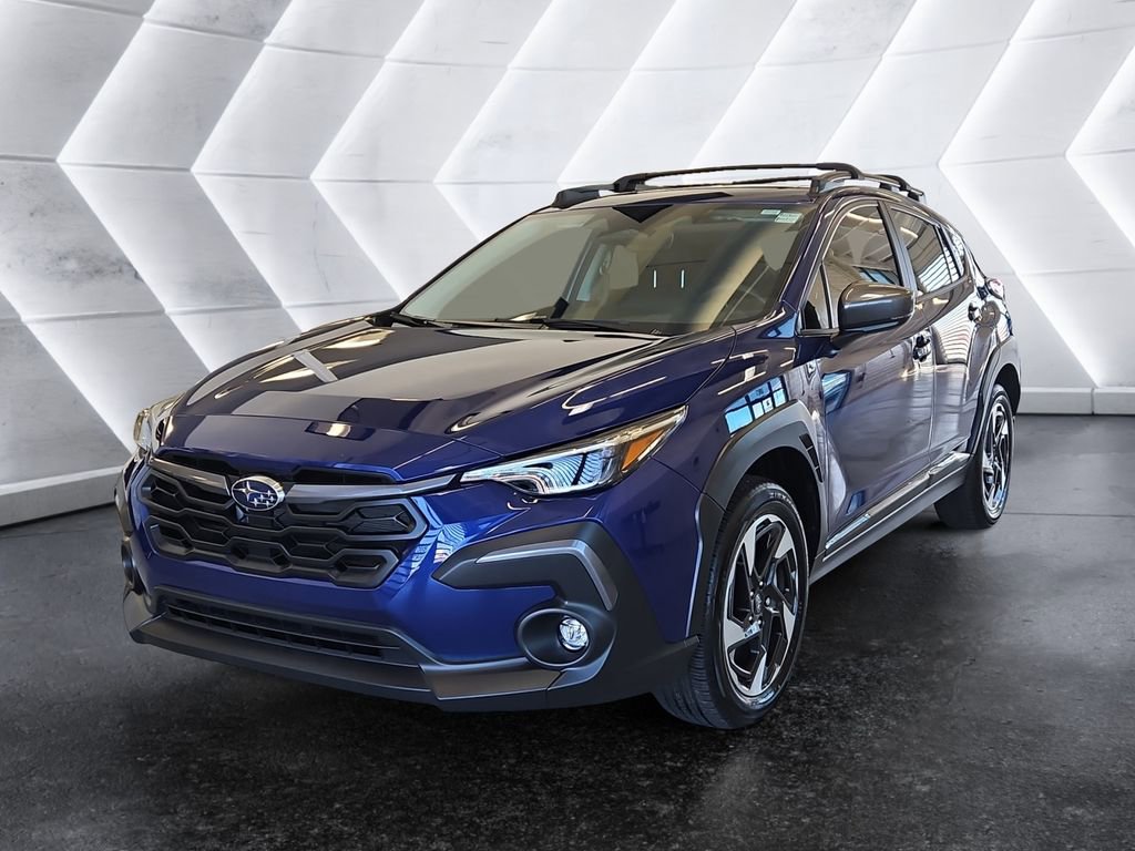 Used 2025 Subaru Crosstrek 2.5i Limited w/ Crosstrek Mirror Package image 3