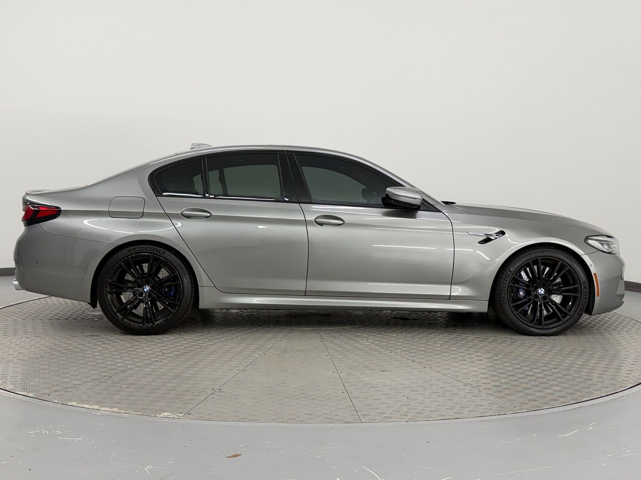 Used 2021 BMW M5 w/ Executive Package AWD/4WD image 8