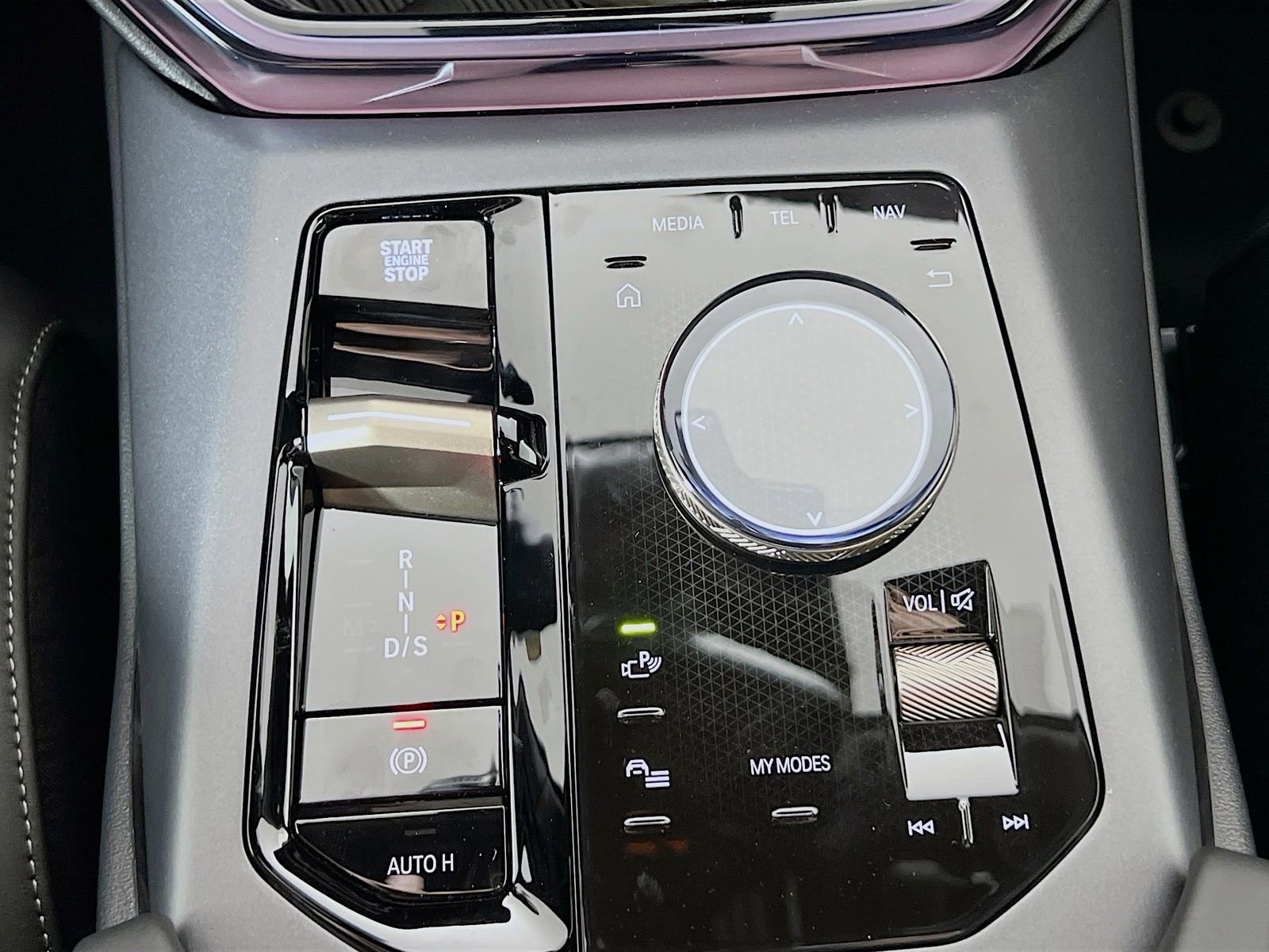 New 2025 BMW X3 xDrive30i w/ Premium Package image 19