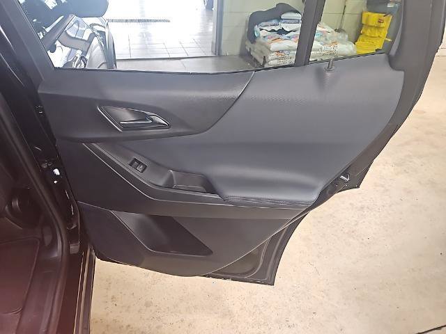 New 2026 Chevrolet Equinox LT w/ Convenience Package II image 24